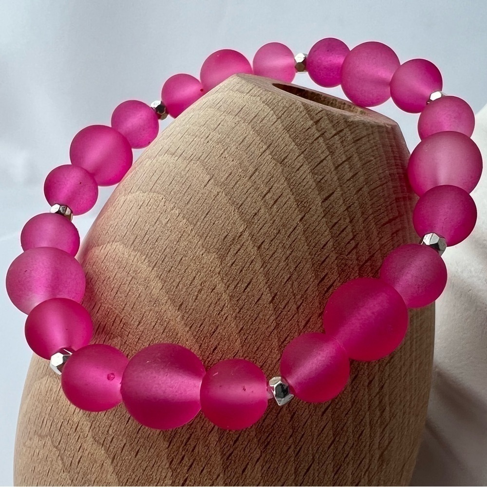 Stretch Beaded Bracelet Bright Pink 6.25” - Picture 2 of 12